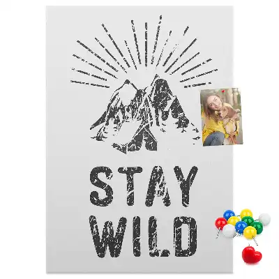 Panou de plută cu model montan Stay Wild