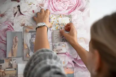Panou din plută cu model Flori de trandafir