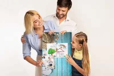 Panou de plută cu imprimeu pălărie de vară și șlapi