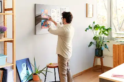 Panou din plută cu model abstract liniar