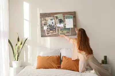 Tablou din plută pentru poze tip polaroid