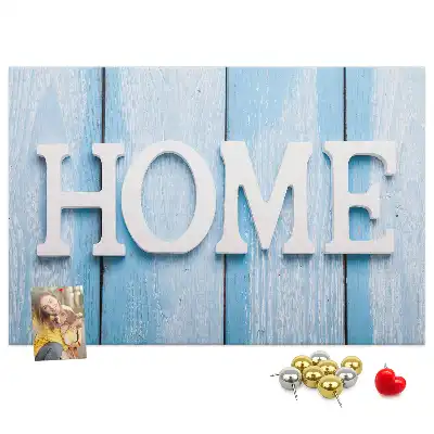 Tablă din plută cu inscripția Home