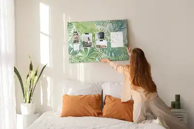 Panou din plută cu imprimeu de frunze tropicale și compoziție vegetală