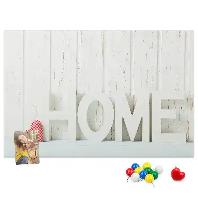 Tablă de plută cu design tipografic Home pentru peretele sufrageriei