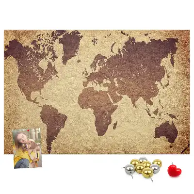 Tablou din plută cu hartă a lumii în stil cartografic vechi