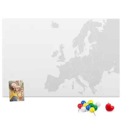 Tablă din plută cu harta Europei