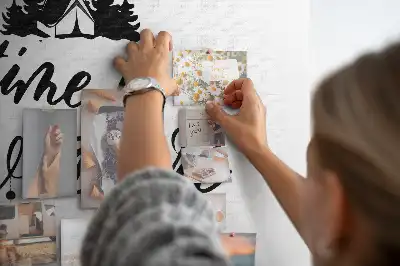 Panou din plută cu mesaj motivațional zilnic