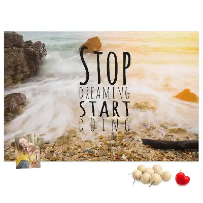 Tablă de plută cu mesaj motivațional