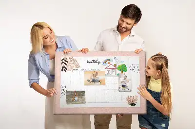 Tablă de plută cu planificator lunar și model cu flori