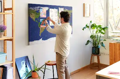 Hartă a lumii din plută de dimensiuni mari