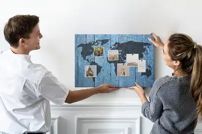 Hartă a globului din plută cu design rustic