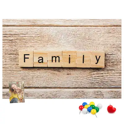 Tablă din plută cu motiv decorativ familial