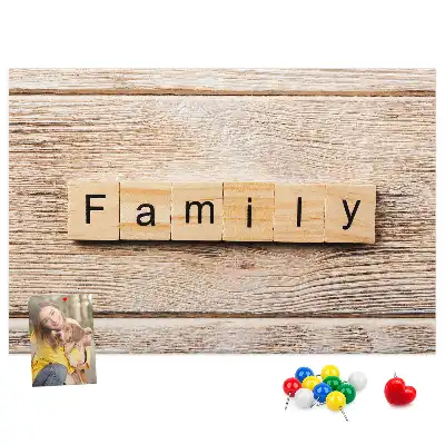 Tablă din plută cu motiv decorativ familial