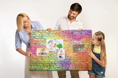 Tablou din plută cu perete pictat