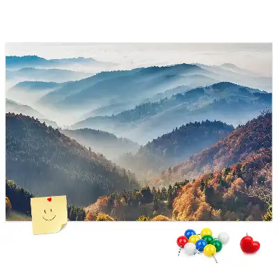 Panou din plută cu peisaj montan