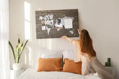 Panou din plută Hartă a Lumii cu design de scânduri