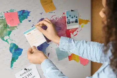 Hartă a lumii din plută cu design acuarelă