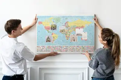 Tablă de plută cu hartă geografică a lumii