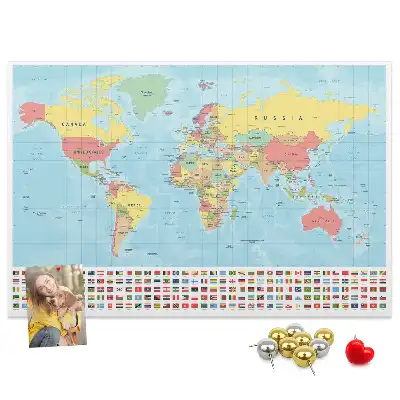 Tablă de plută cu hartă geografică a lumii