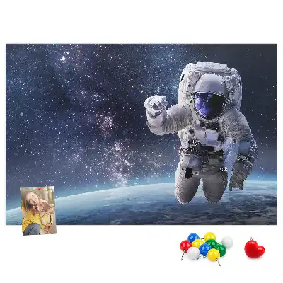 Tablă de plută cu model Astronaut
