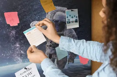 Tablă de plută cu model Astronaut