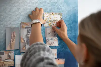 Tablou din plută cu motiv abstract de apă