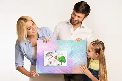 Tablă de plută cu pioneze colorate