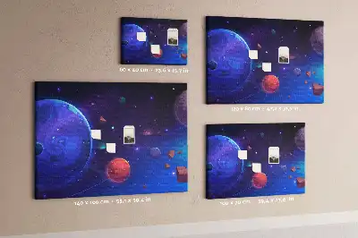 Panou de plută cu model planete și galaxie