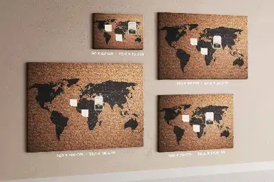Tablă din plută cu contur minimalist al continentelor