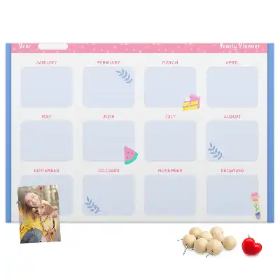 Calendar de perete din plută cu fazele lunii