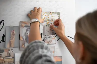 Panou din plută cu inscripție aventură