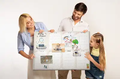 Calendar de perete săptămânal din plută