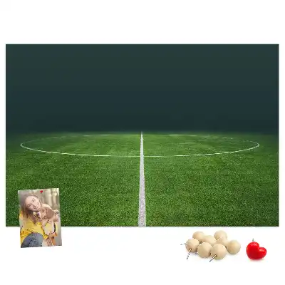 Tablă de plută în formă de teren de fotbal