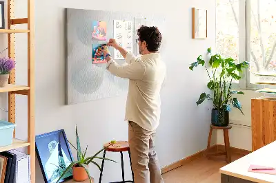 Tablou din plută cu design abstract cu mingi
