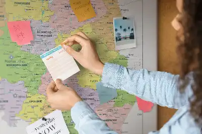 Tablă de plută cu harta Republicii Moldova