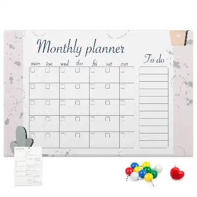 Panou din plută pentru planificarea lunară