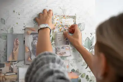 Panou din plută cu aranjament de plante pentru perete