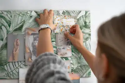 Tablă din plută Botanică cu model cu flori verzi
