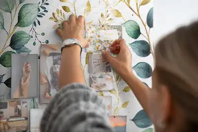 Tablă din plută cu model de frunze de plante