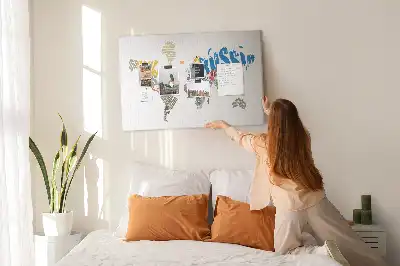 Panou din plută cu design sub formă de hartă