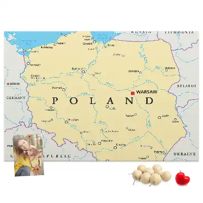 Hartă politică a Poloniei din plută