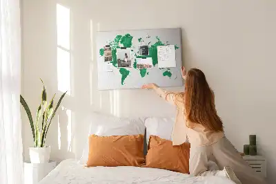 Hartă a lumii din plută verde