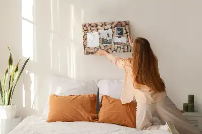 Panou din plută cu motive viticole și dopuri