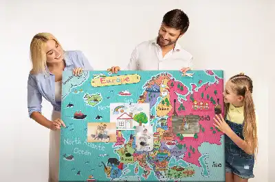 Panou din plută cu harta politică a Europei