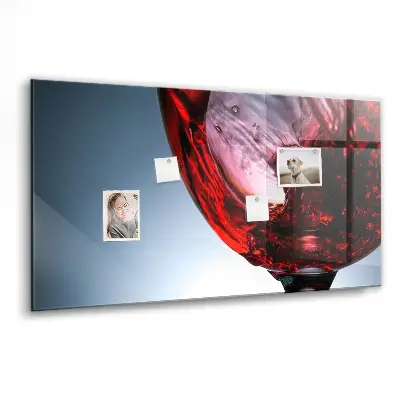 Tablă magnetică pentru copii sub formă de pahar de vin