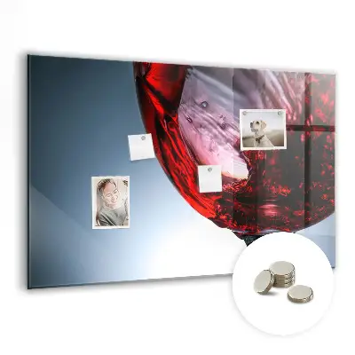 Tablă magnetică pentru copii sub formă de pahar de vin