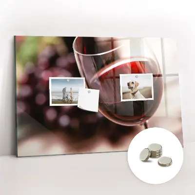Tablă magnetică în formă de pahar de vin roșu