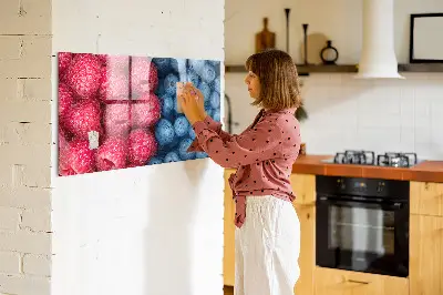 Tablă magnetică cu model cu fructe de pădure și zmeură