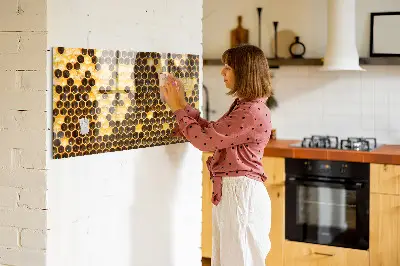 Tablă magnetică în formă de fagure de miere
