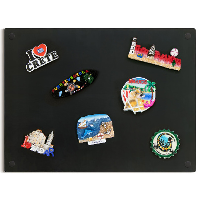 Tablă magnetică pentru magneți din vacanță în dimensiunea 30x40 cm